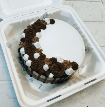 Chocolate Bento cake real photograph 2