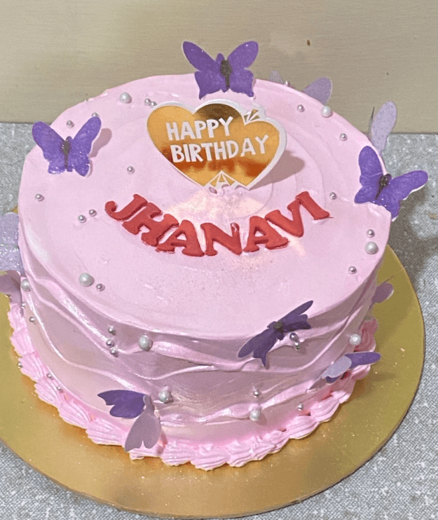 Pineapple cake real photograph 5