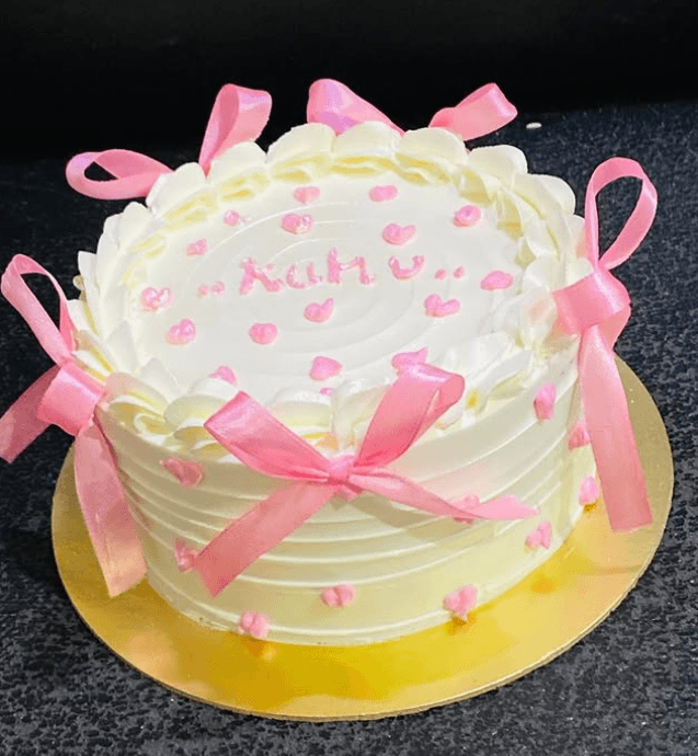 White Forest cake real photograph 1